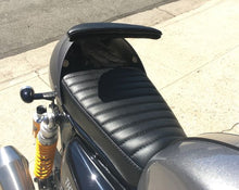 Wilder Factory 2016+ Triumph Cafe compartment seat