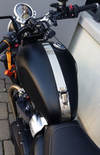 Wilder Factory 2016+ Triumph Tank Straps